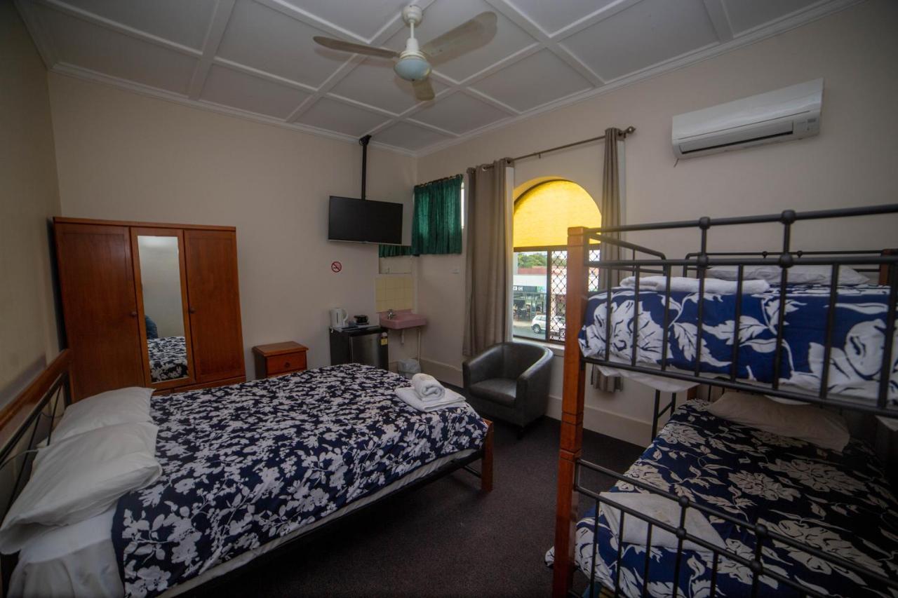 بالينا Australian Hotel المظهر الخارجي الصورة