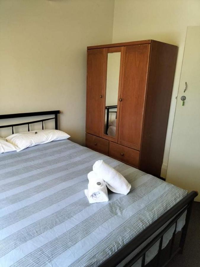 بالينا Australian Hotel المظهر الخارجي الصورة