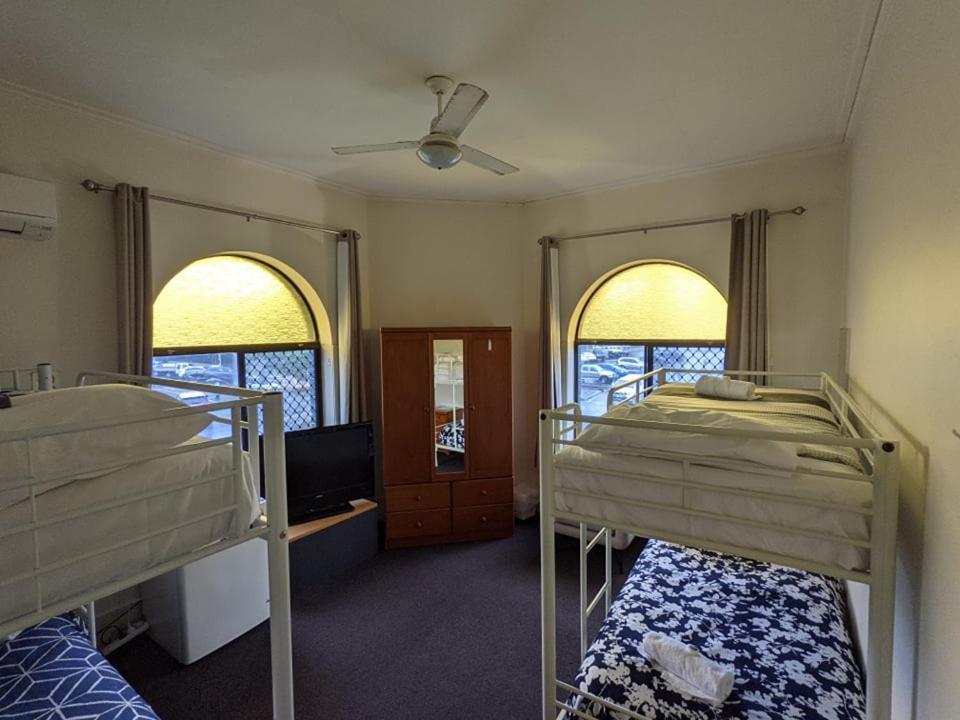 بالينا Australian Hotel المظهر الخارجي الصورة